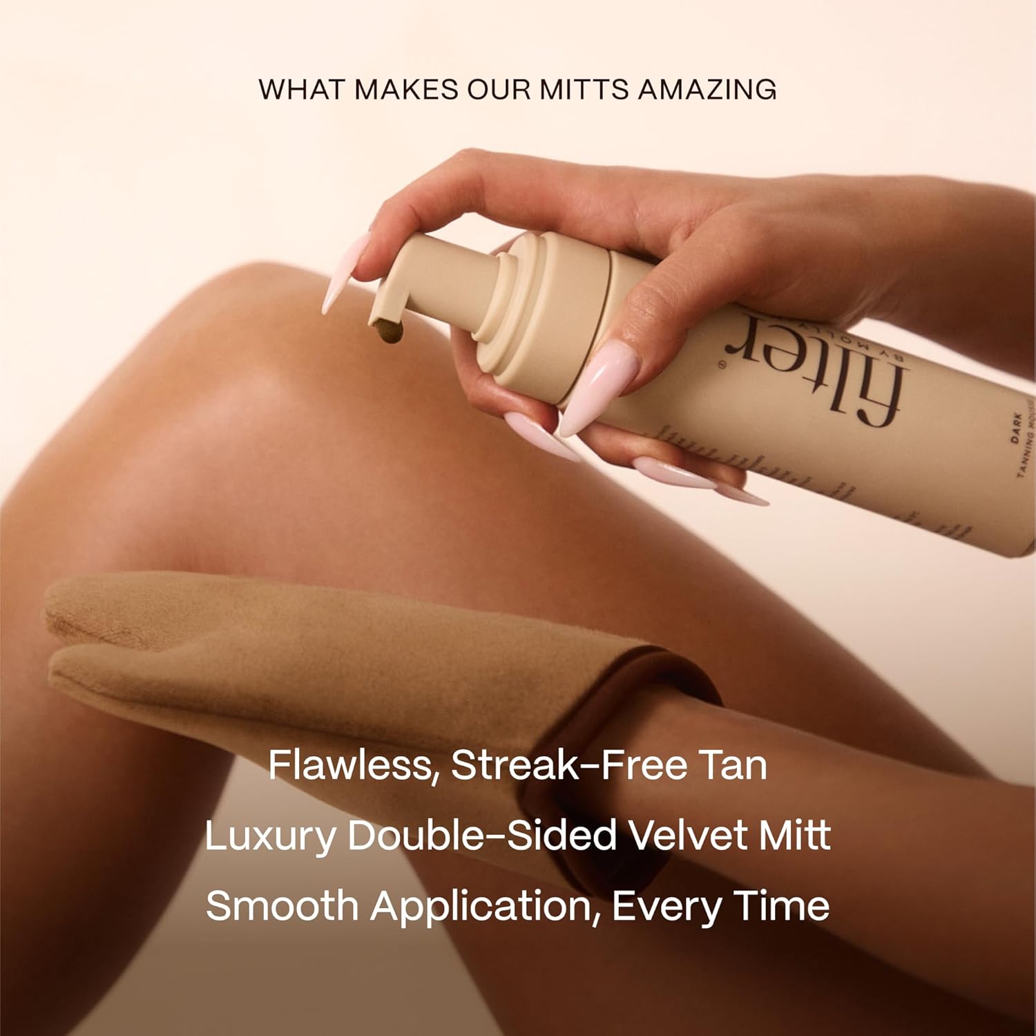 Filter by Molly-Mae Large Velvet Soft Self Tanning Mitt | Double-Sided with Stain Protection Lining | Streak-Free Sunless Tan Finish | Full Body and Face Application | Machine Washable and Reusable