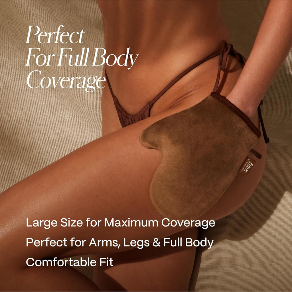 Filter by Molly-Mae Large Velvet Soft Self Tanning Mitt | Double-Sided with Stain Protection Lining | Streak-Free Sunless Tan Finish | Full Body and Face Application | Machine Washable and Reusable